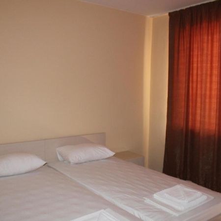 Hotel Sapphire Primorsko Exterior foto