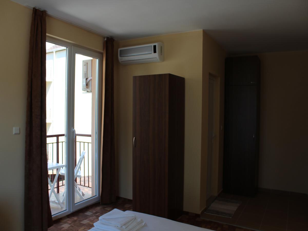 Hotel Sapphire Primorsko Exterior foto